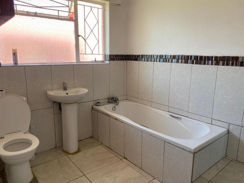 4 Bedroom Property for Sale in Westbourne Eastern Cape